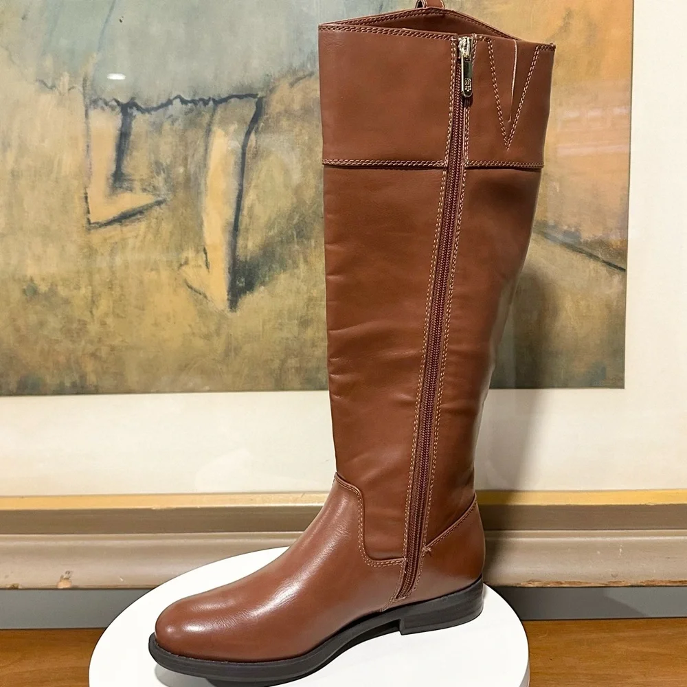 🌸TOMMY HILFIGER🌸 Shyenne Boots In Brown Size: 5.5